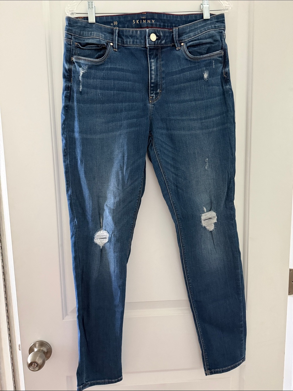 WHBM Skinny Blue Distressed Women’s Jeans
